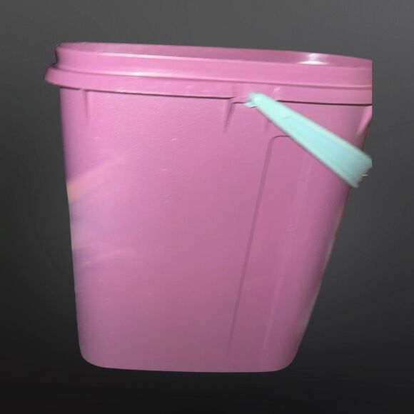 Tupperware 1 Quart Slim Juice Pitcher Purple Mint Beverage Buddy Store n Pour - Picture 5 of 11